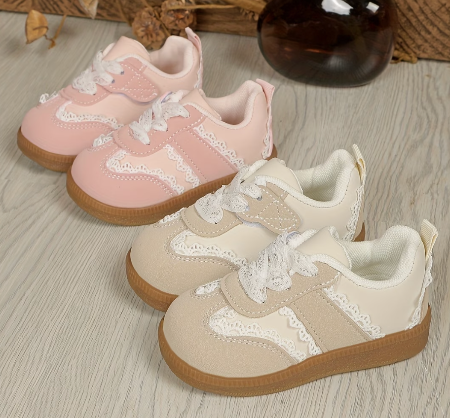 *Pre-Order* - Summer sneakers